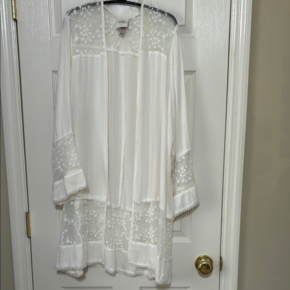 Knox rose Lace wrap - Picture 1 of 4